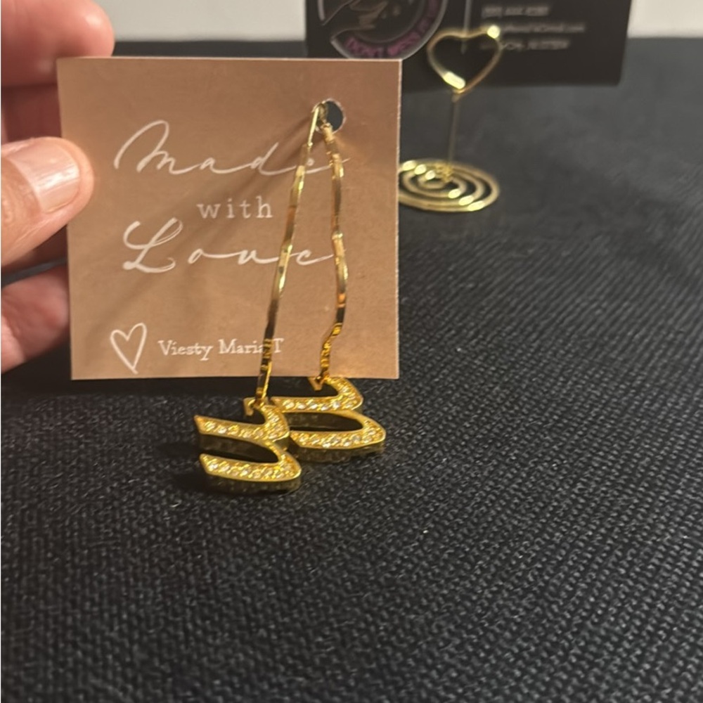 Gold Earrings by Viesty Maria T